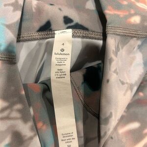 Lululemon leggings